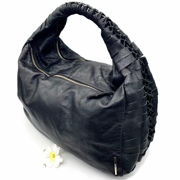 Dautore Handbags - LIKE NEW Dautore Stitched X-Large HOBO Bag